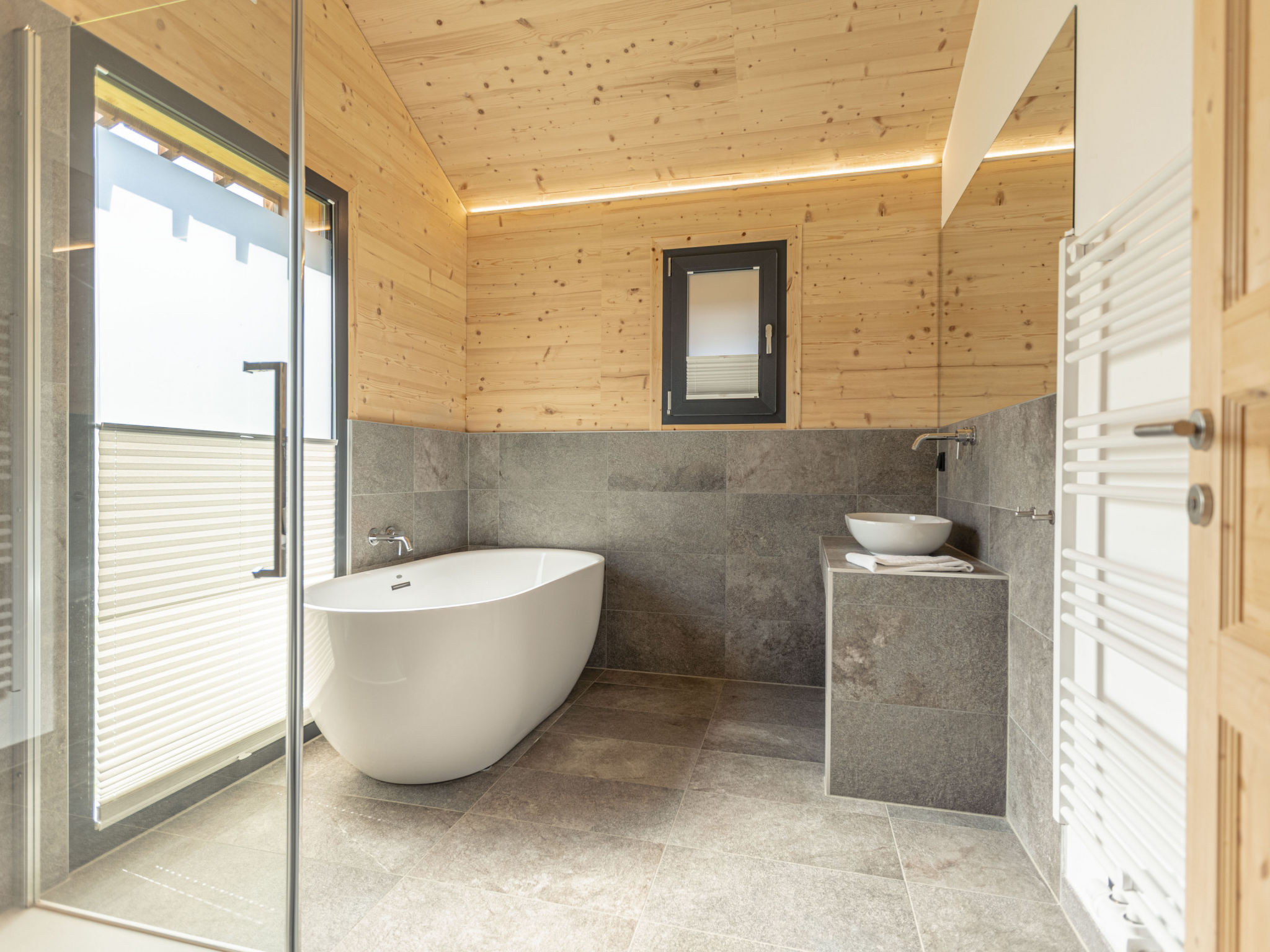 Premium chalet voor 10 personen met sauna, pool en directe toegang tot de piste - foto 5