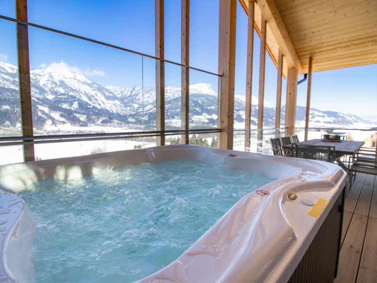 Ferienhaus Hochwurzen mit Sprudelbad