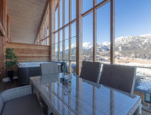Superior Galerie met sauna en buitenbad in skigebied Hauser Kaibling - thumbnail 1