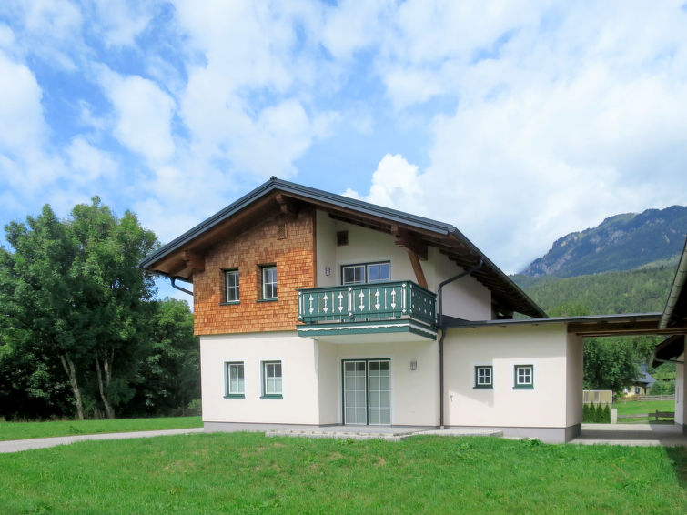 "Siedlerhof (HAE180)", huis 6-kamers 120 m2 op 2 verdiepingen. Licht, comfortabel en modern ingericht: 2 kamers, elke kamer heeft 1 2-pers bed en douche/WC. Open keuken (oven, afwasmachine, 4 keramisc..