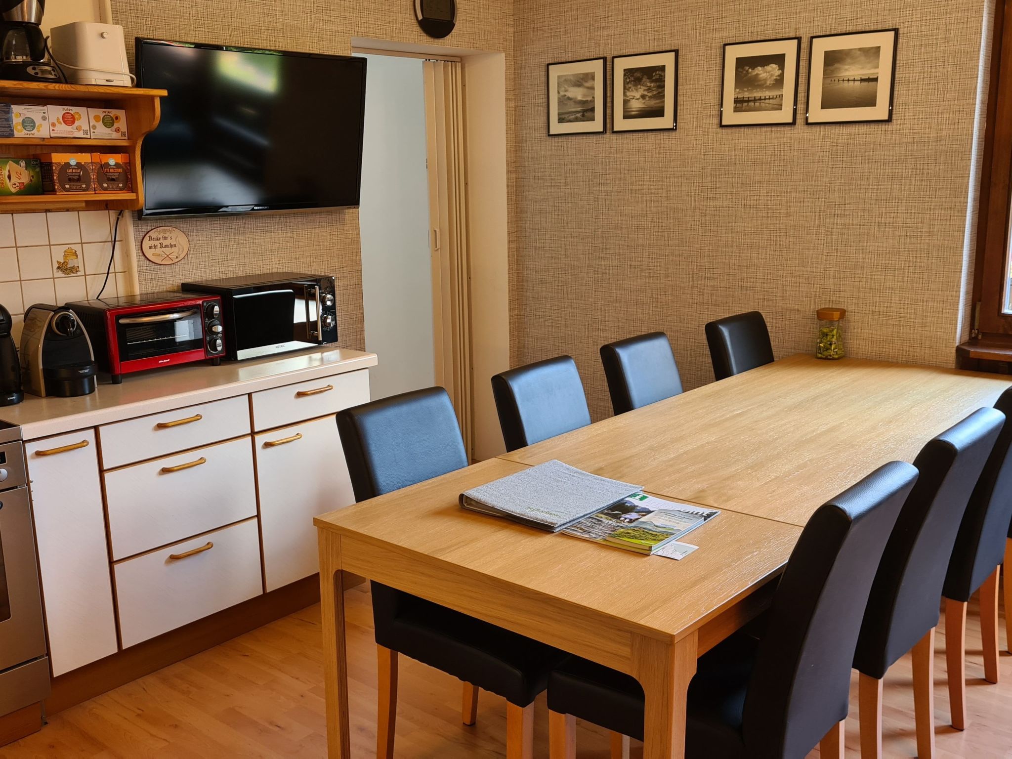 Mit Balkon und herrlichem Ausblick-Binnen