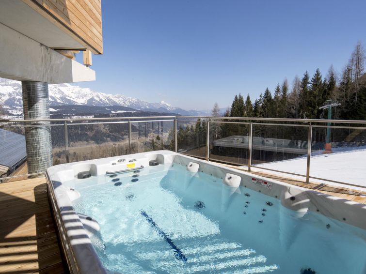 Slide5 - Chalet Wellnes mit Swim Spa