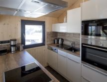 Chalet Superior #11 met privé IR-sauna, whirlpool en skipiste op 50 meter - thumbnail 2