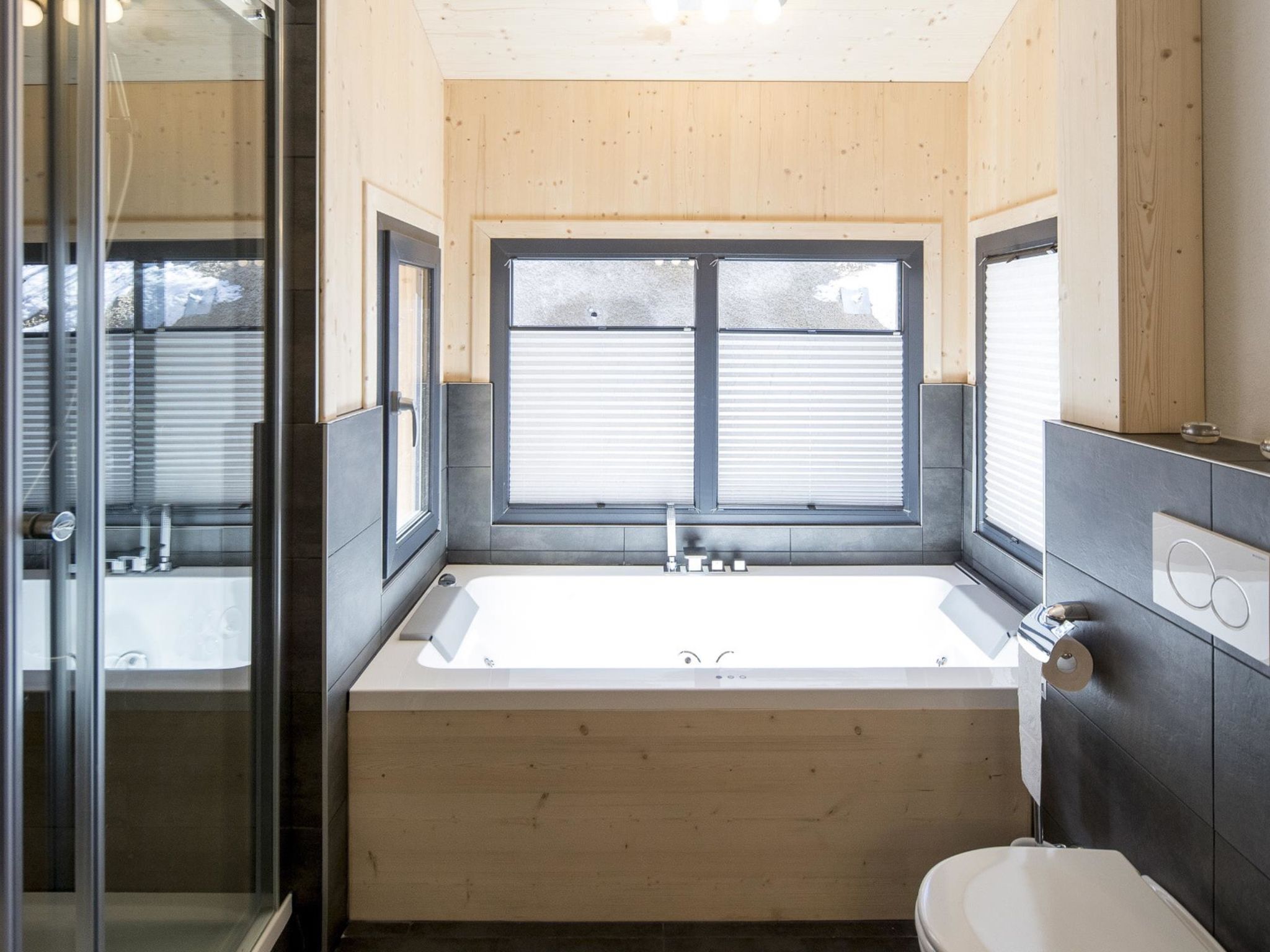 Chalet Superior #11 met privé IR-sauna, whirlpool en skipiste op 50 meter - foto 7