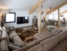 Premium chalet met IR-sauna en buiten-sprudelbad aan de piste in Pichl - thumbnail 2