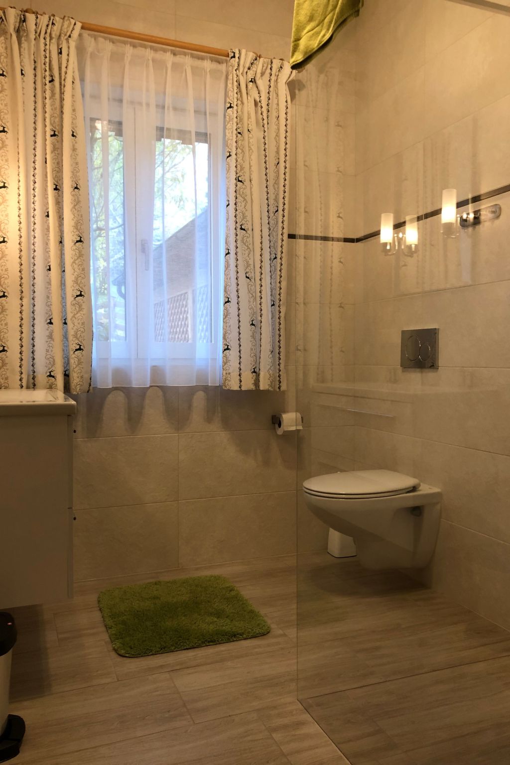 Tolle Wohnung in Bad Aussee mit Garten und Grill und Bergblick-Image-tags.info