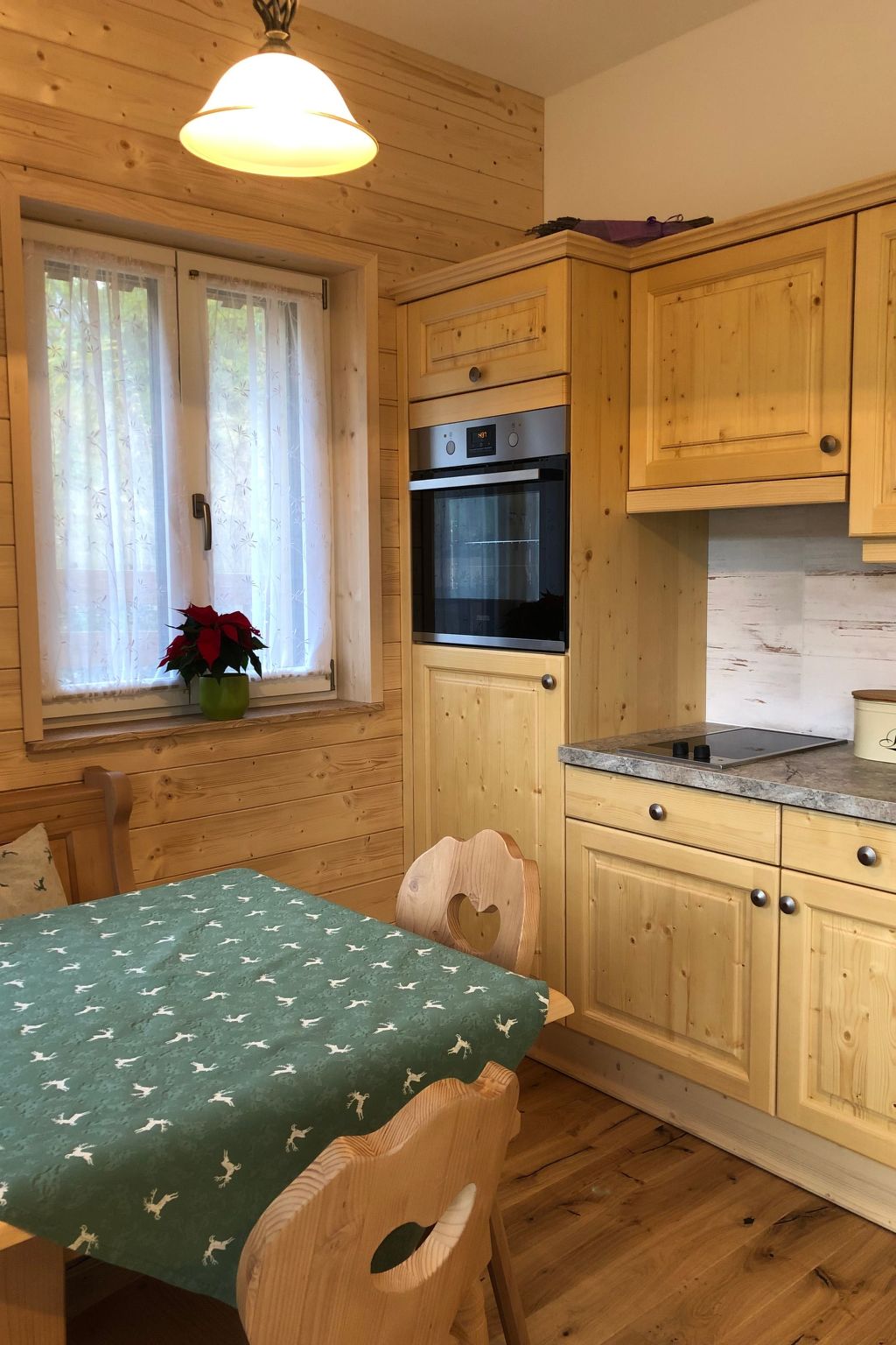 Tolle Wohnung in Bad Aussee mit Garten und Grill und Bergblick-Image-tags.info