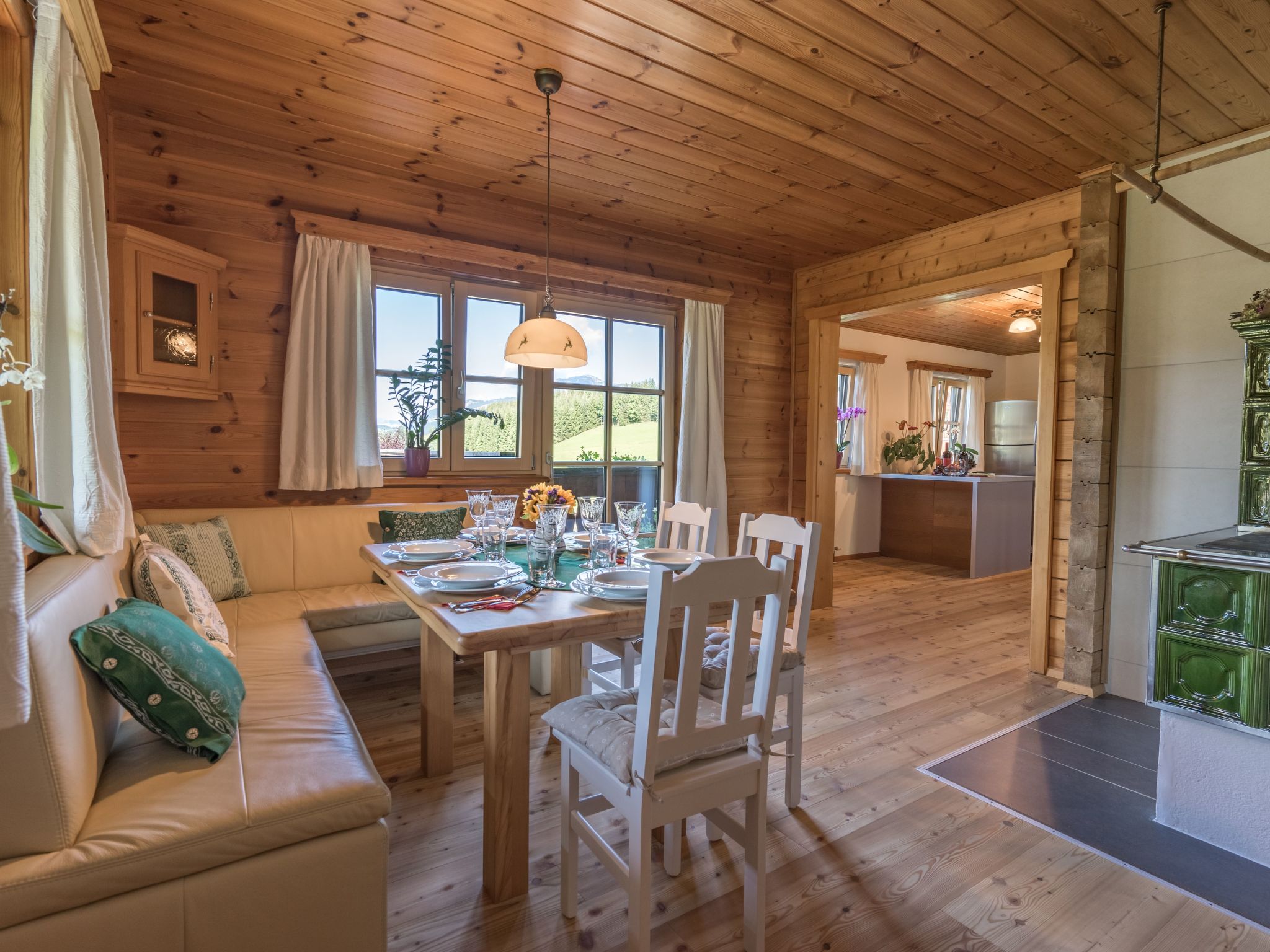 Erhöhte und ruhige Lage am Ortsrand von Bad Aussee-Image-tags.info