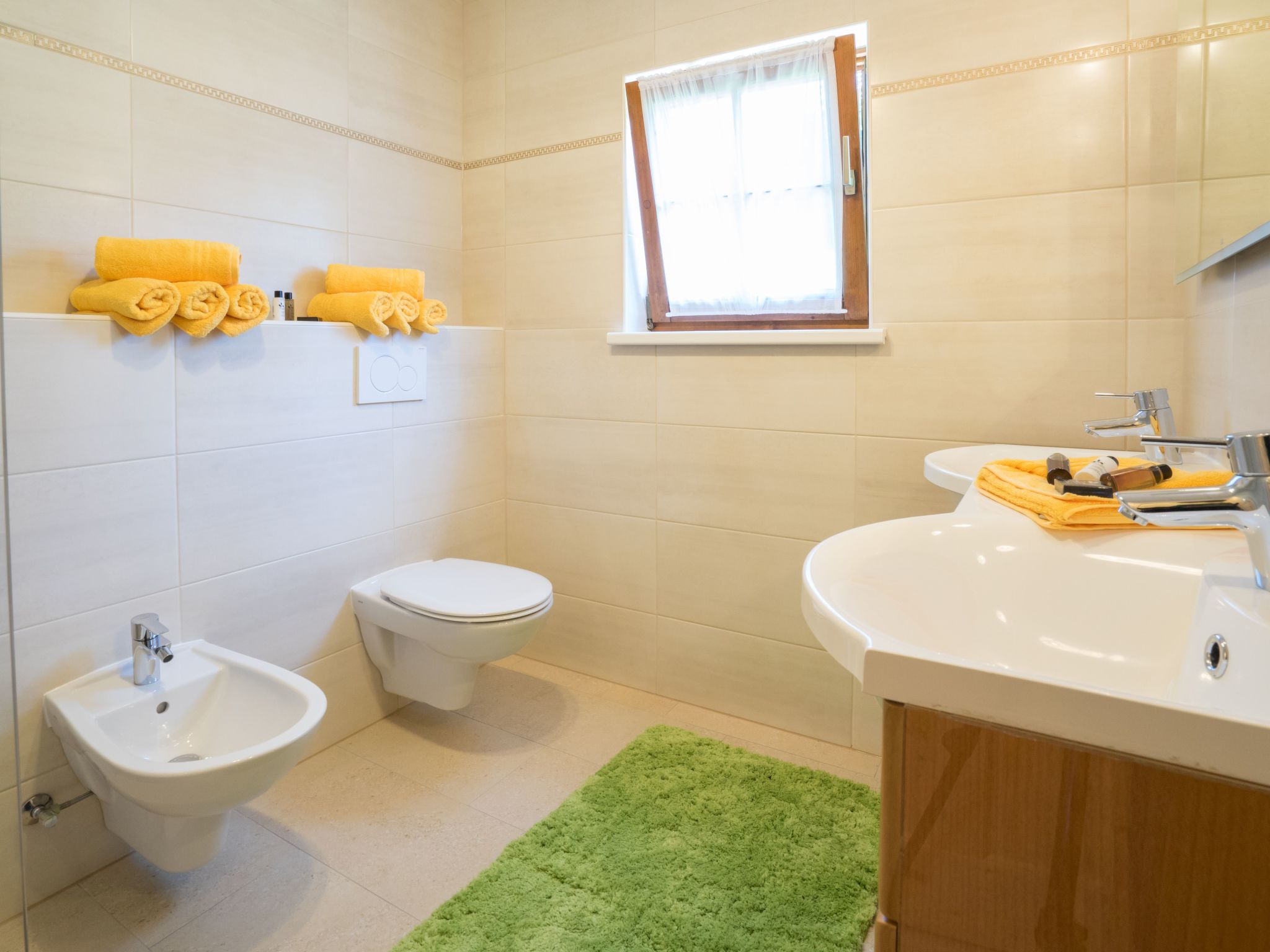 Erhöhte und ruhige Lage am Ortsrand von Bad Aussee-Image-tags.info