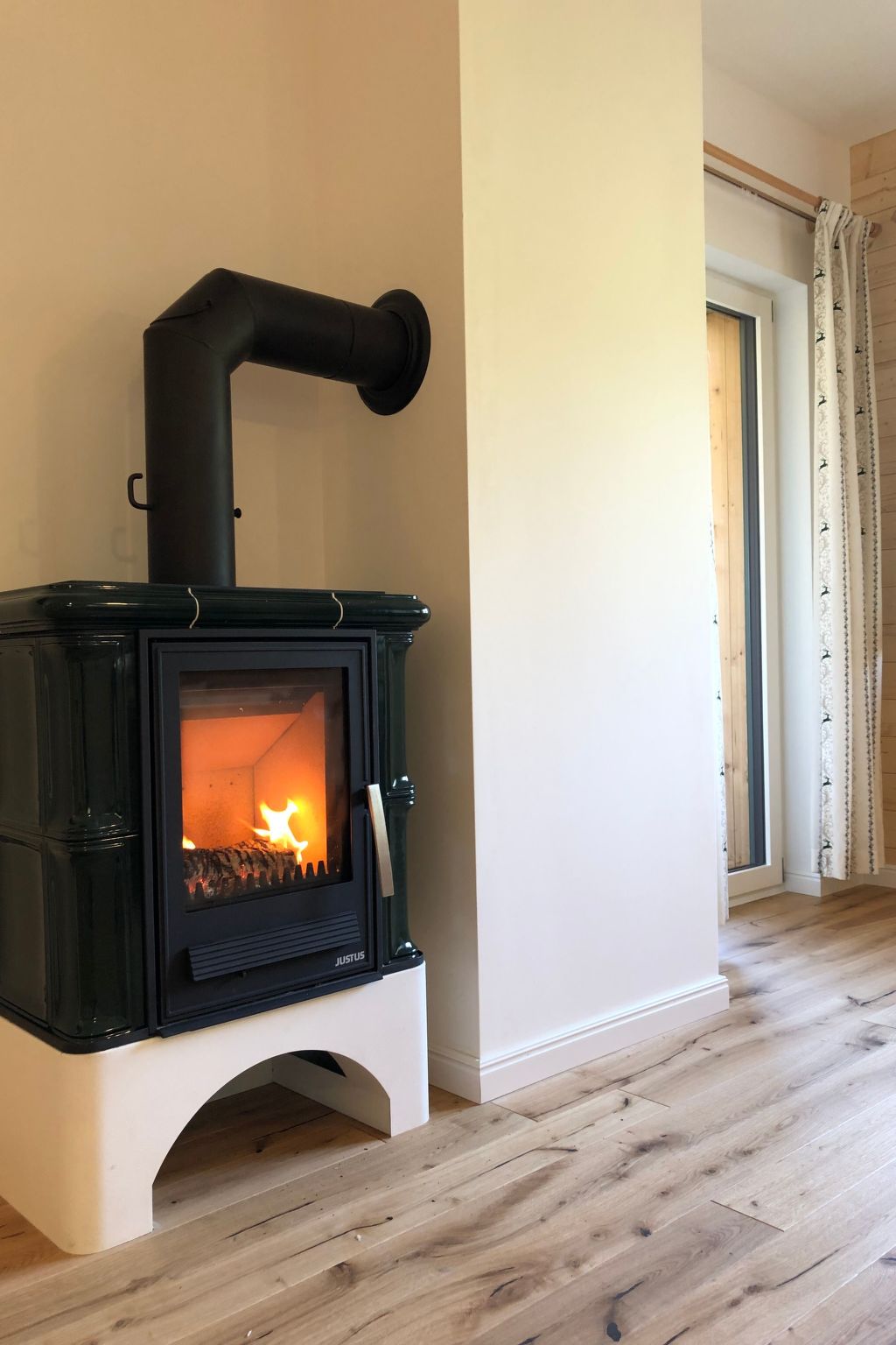 Nette Wohnung in Bad Aussee mit Garten und Grill und Bergblick-Image-tags.info