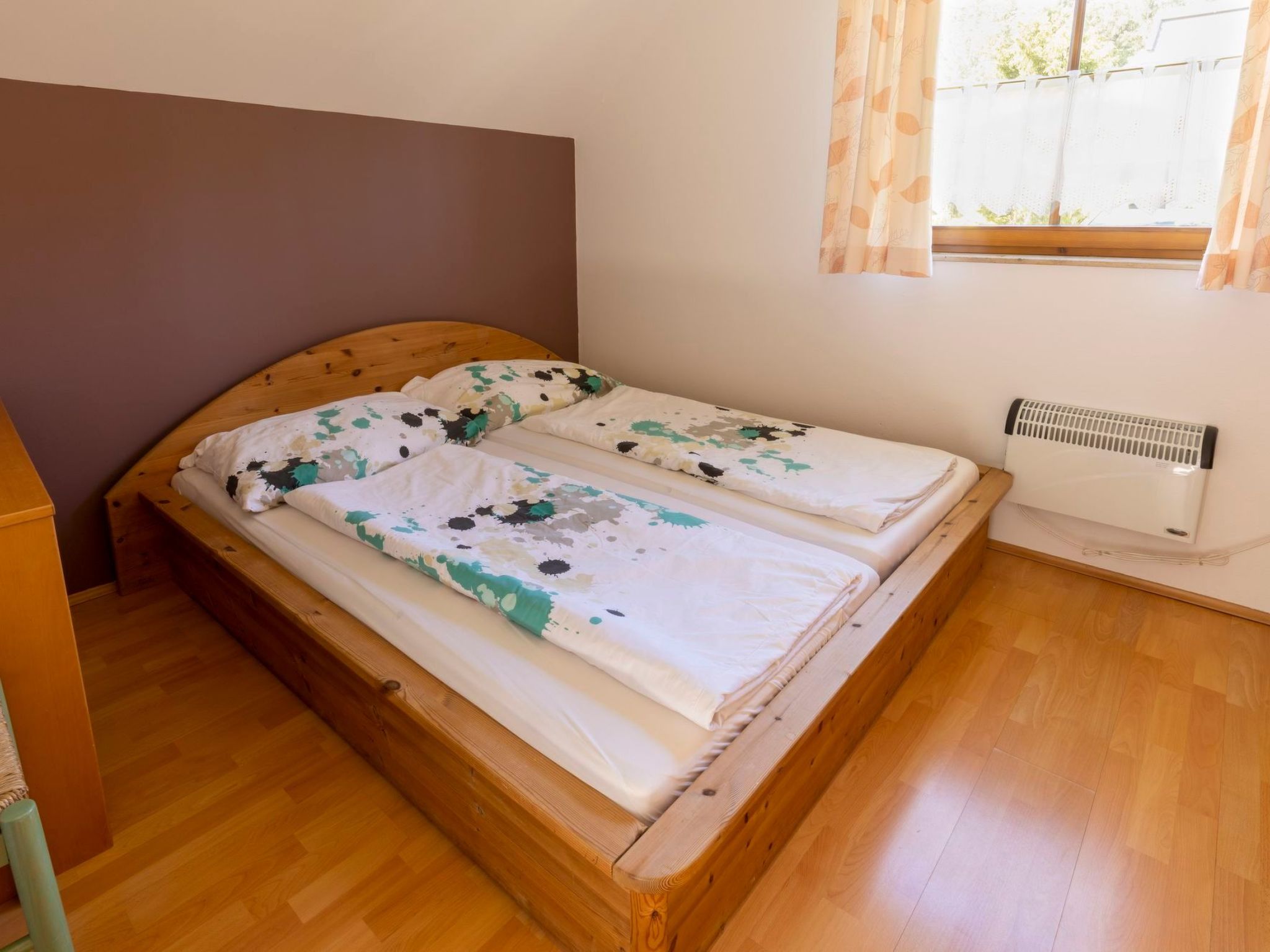 Claudia-Image-tags.info