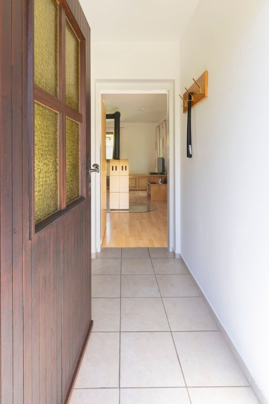 Claudia-Image-tags.info