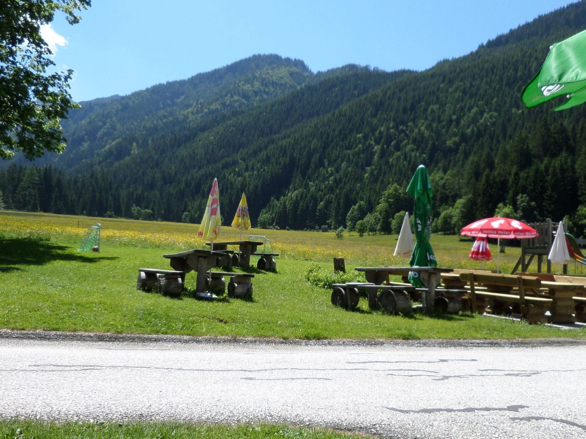 Claudia-Image-tags.info