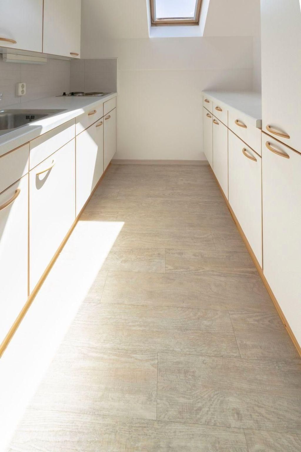 Esche-Image-tags.info