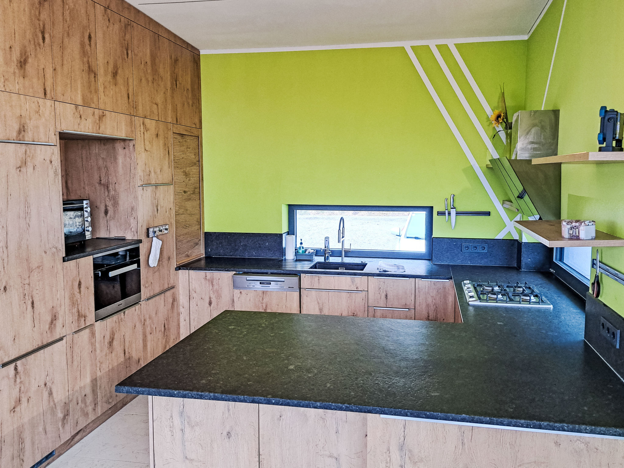 Ruime villa met tuin en bergzicht bij de Wörthersee - foto 8