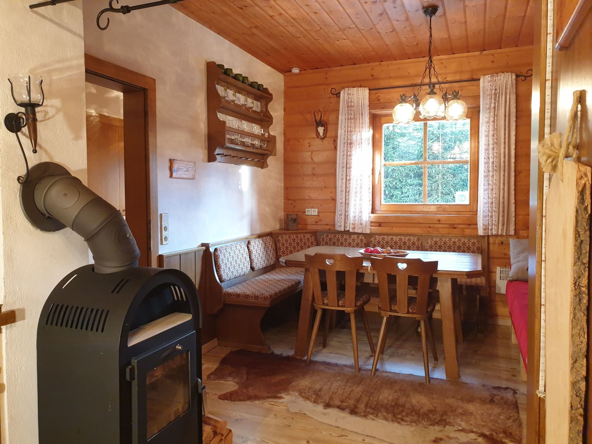 In Kliening mit Grill, Garten-Image-tags.info