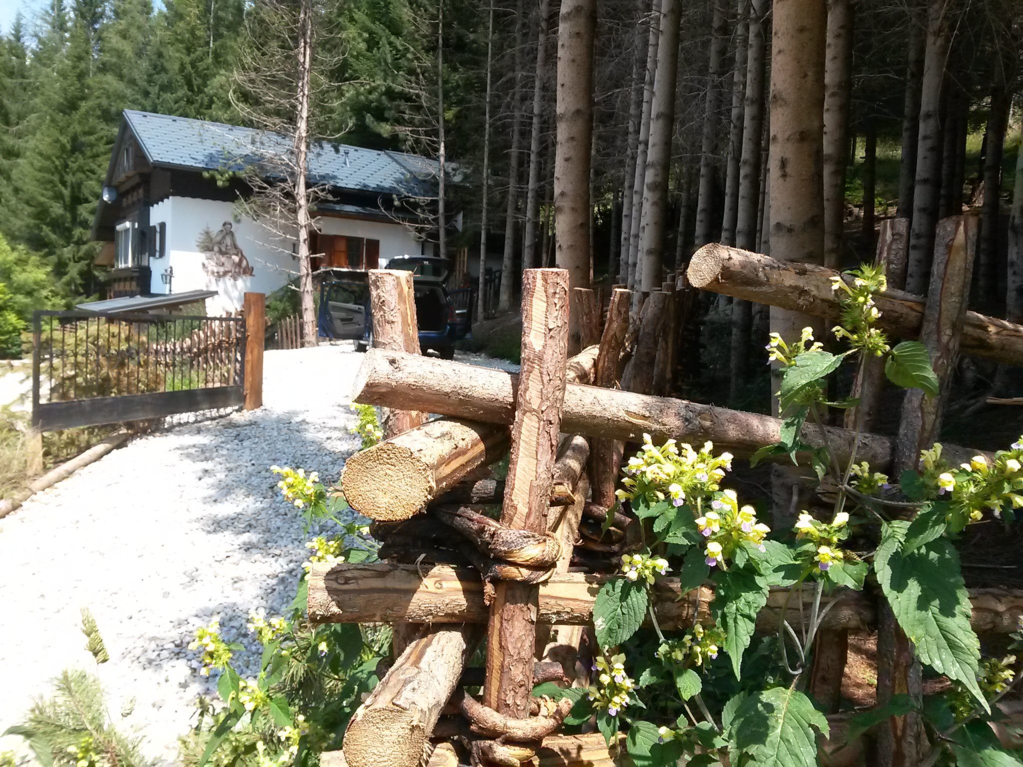 In Kliening mit Grill, Garten-Image-tags.info