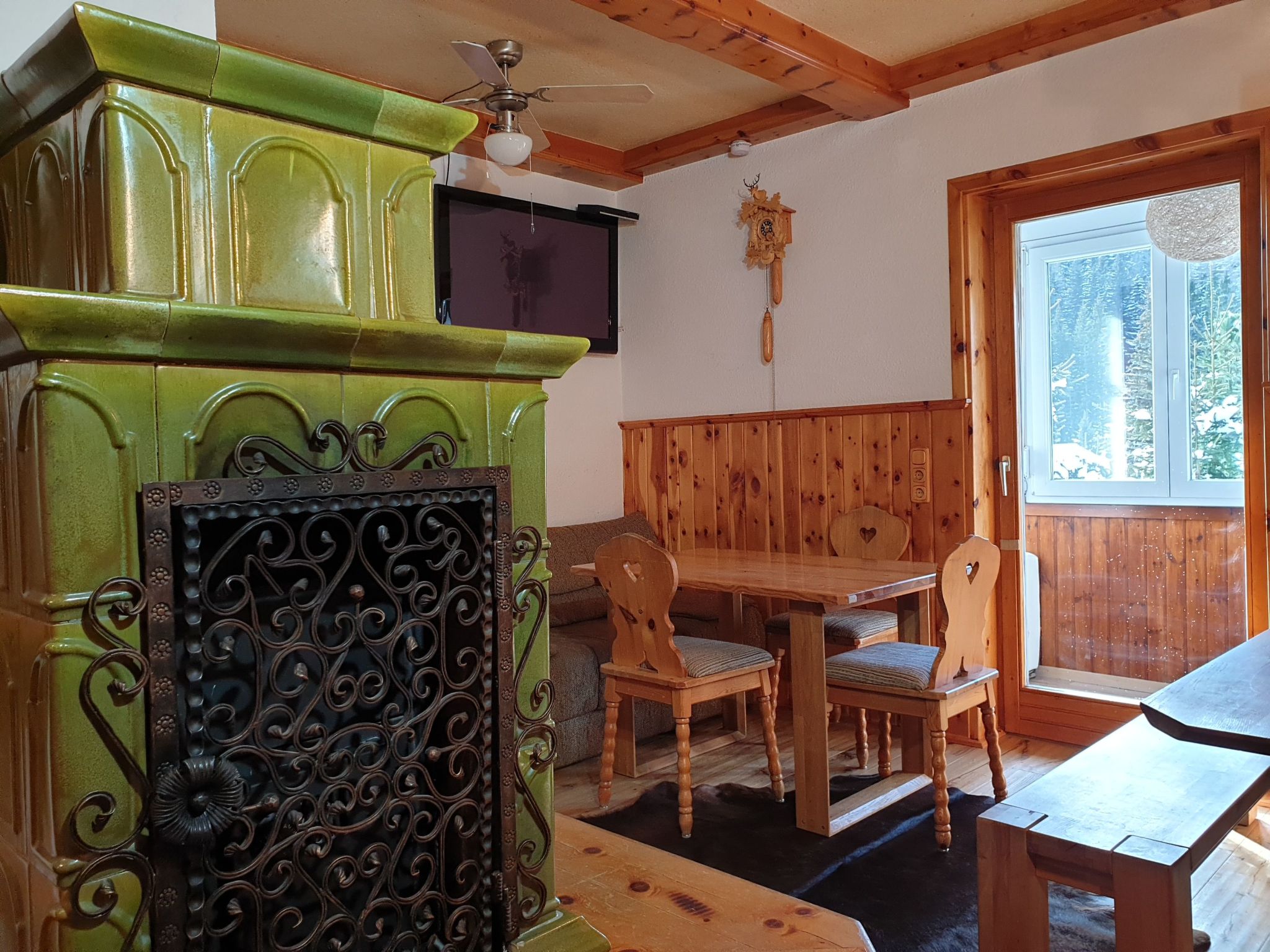 Zirbenstüberl für 10 Personen-Image-tags.info