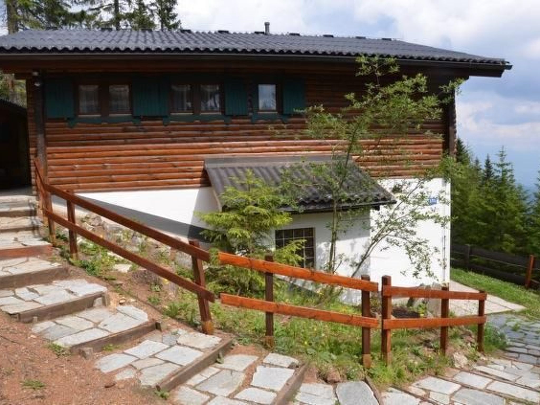 Almhaus am Hohenwart-Dedans