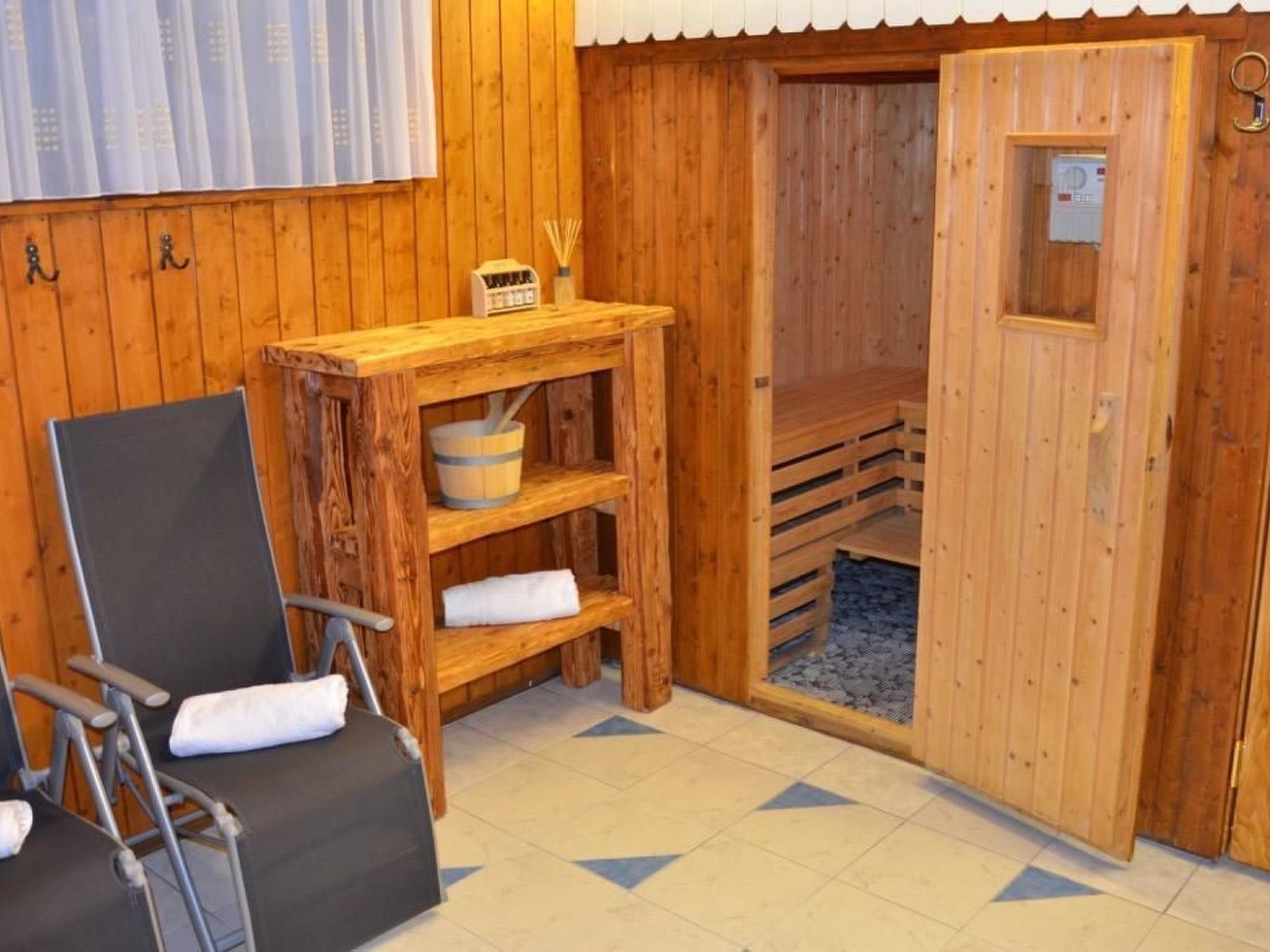 Almhaus am Hohenwart-Binnen