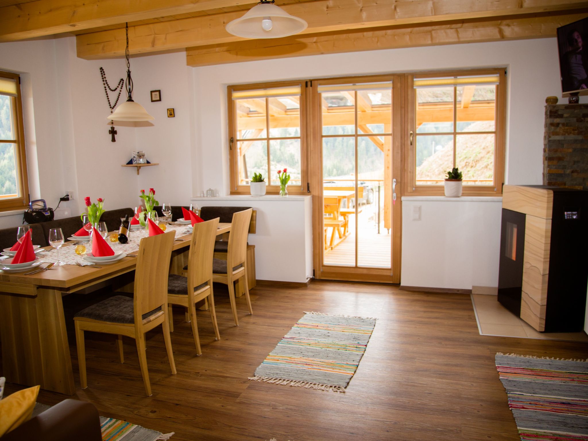 Alm-Ferienhaus-Binnen