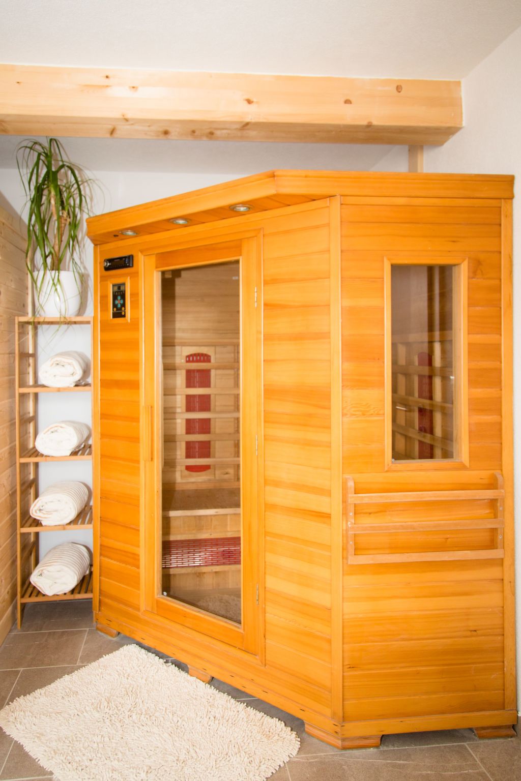 Alm-Ferienhaus-Binnen