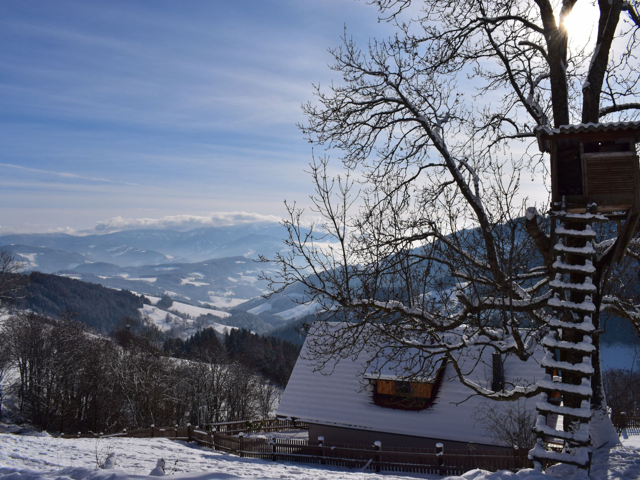 Alm-Ferienhaus-Binnen