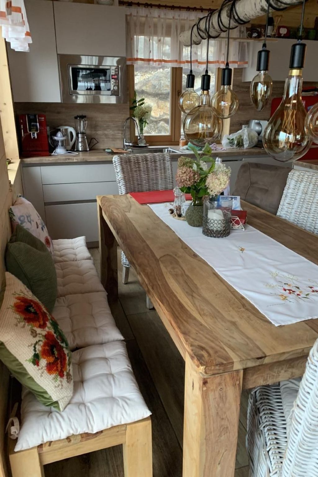 "Die Berghex'n "-Binnen