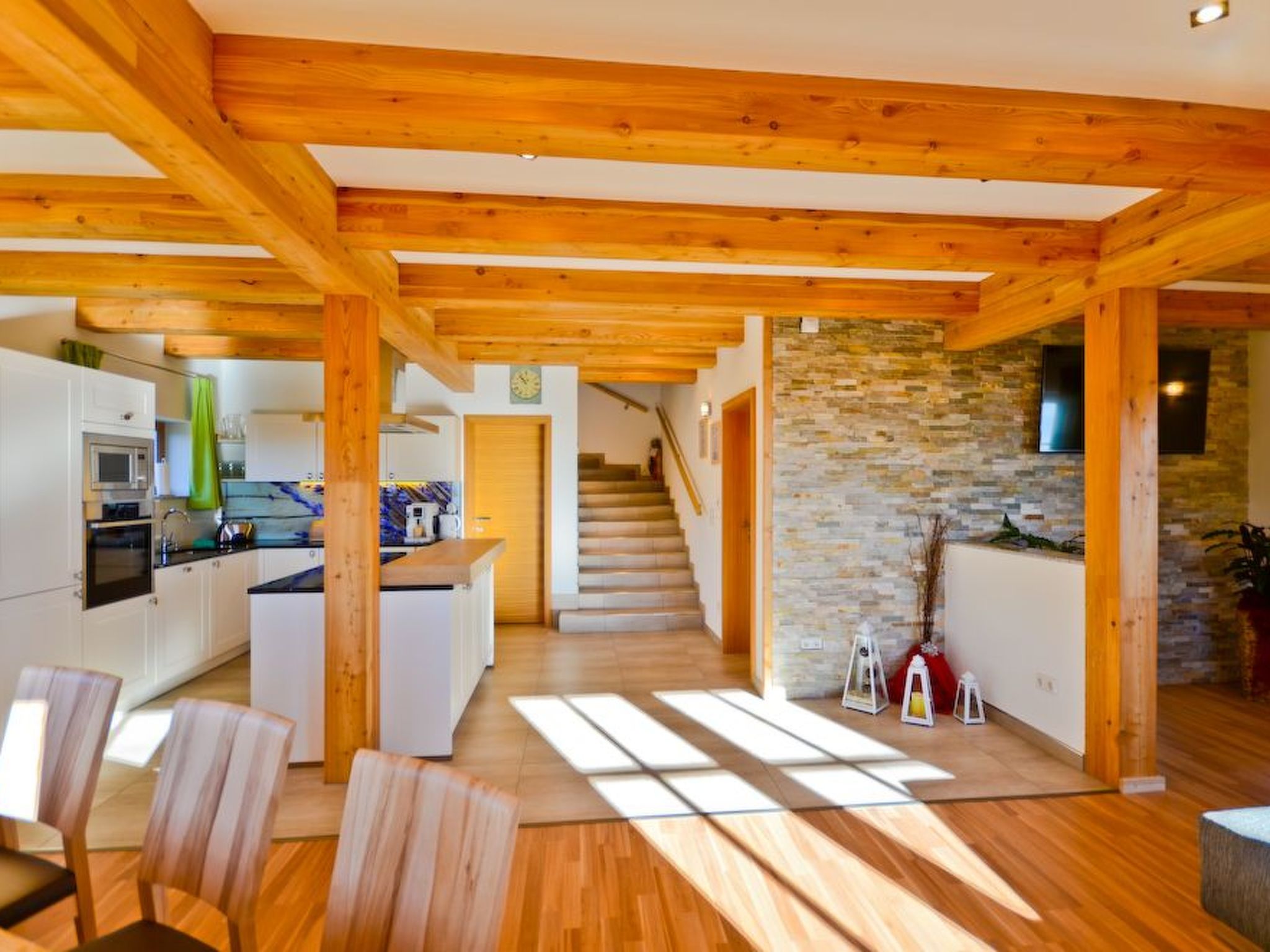 Das Almhaus in Bad St. Leonhard im Lavanttal-Drinnen