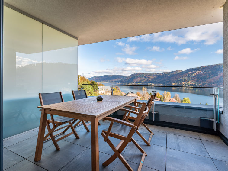 Bergzicht en luxe appartement aan de piste bij Ossiacher See in Ossiacher See