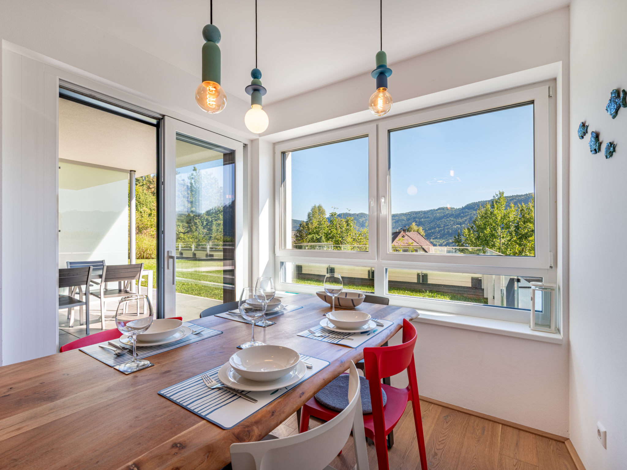 Top 5 Alpe maritima Seeblick+Bergkulisse-Binnen