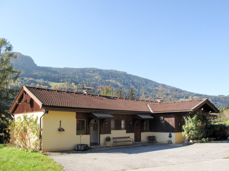 Kunzhof (TFN111) Apartment in Treffen