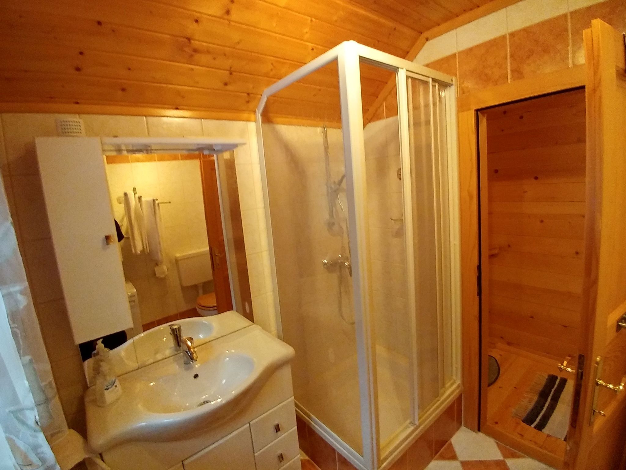 Almchalet Orter in Treffen am Ossiacher See-Inside