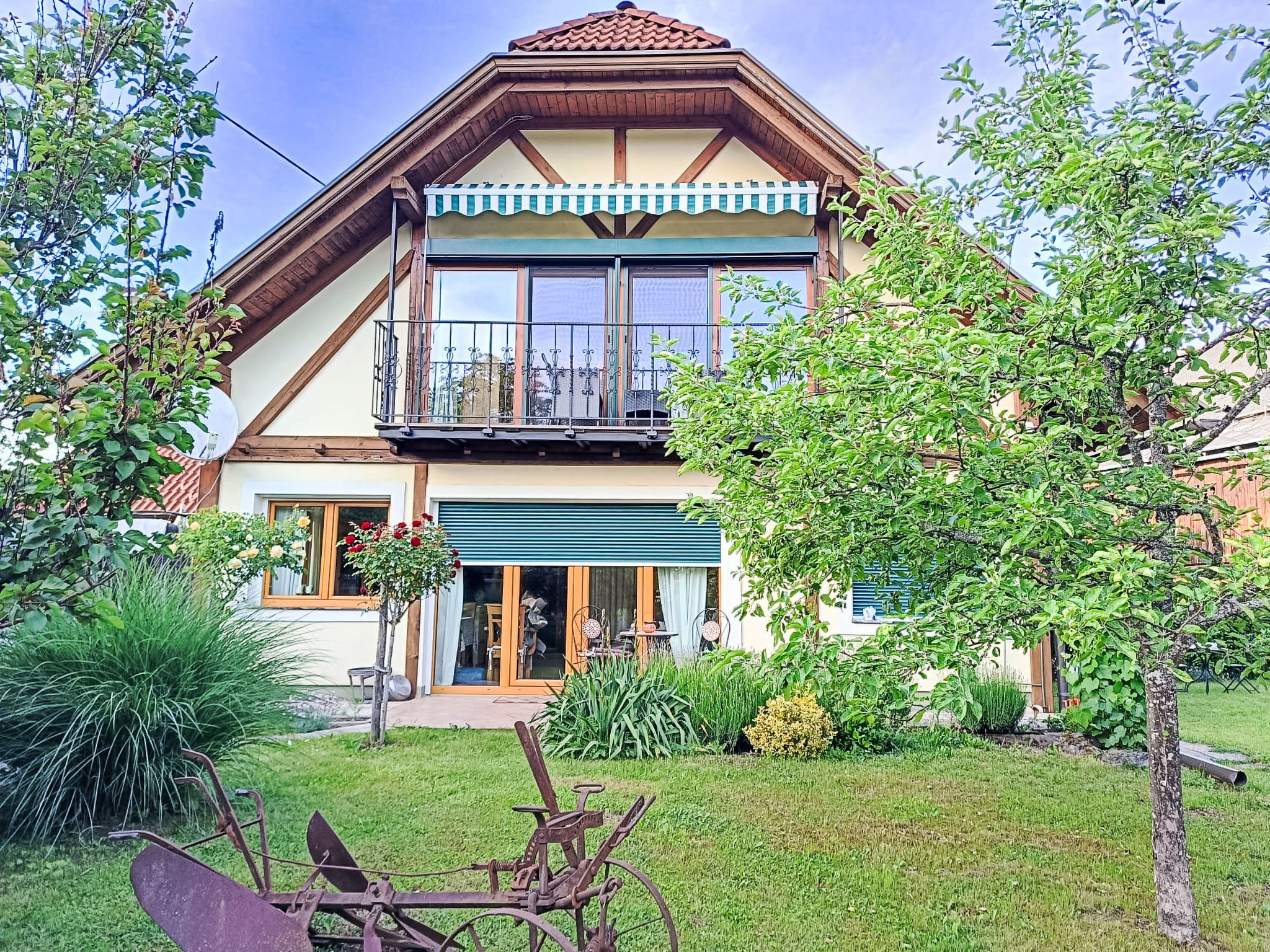 Idyllische Panorama-Südwohnung in Wörtherseenähe