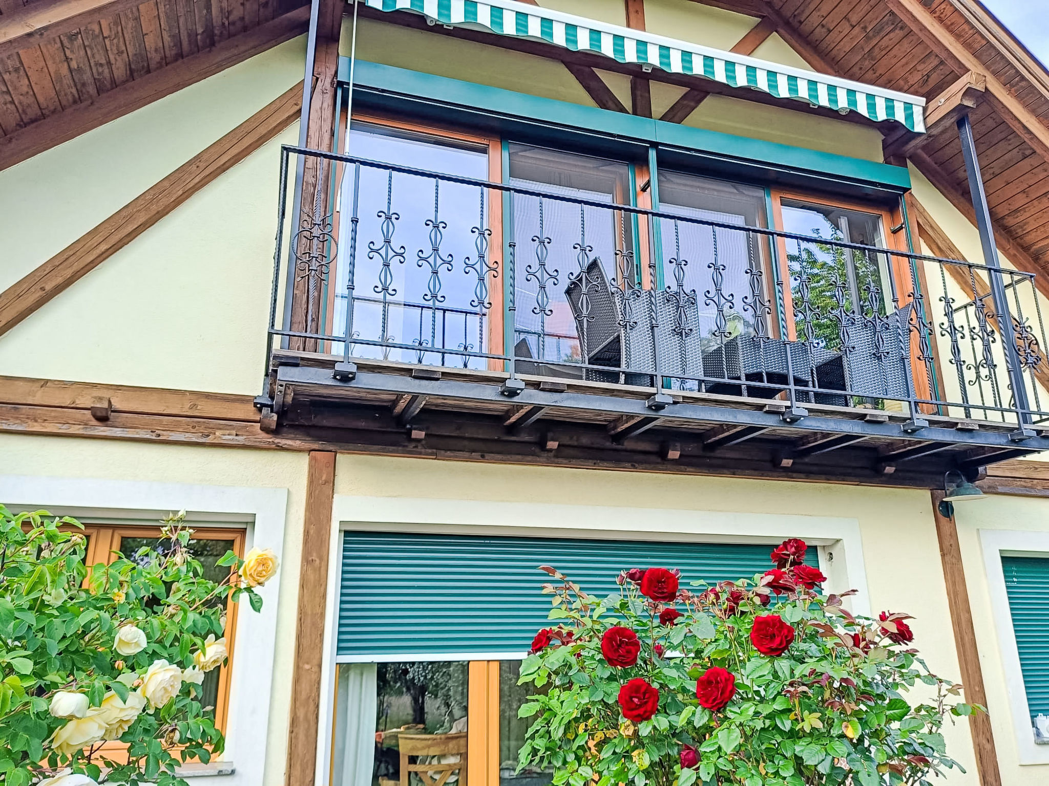 Idyllische Panorama-Südwohnung in Wörtherseenähe
