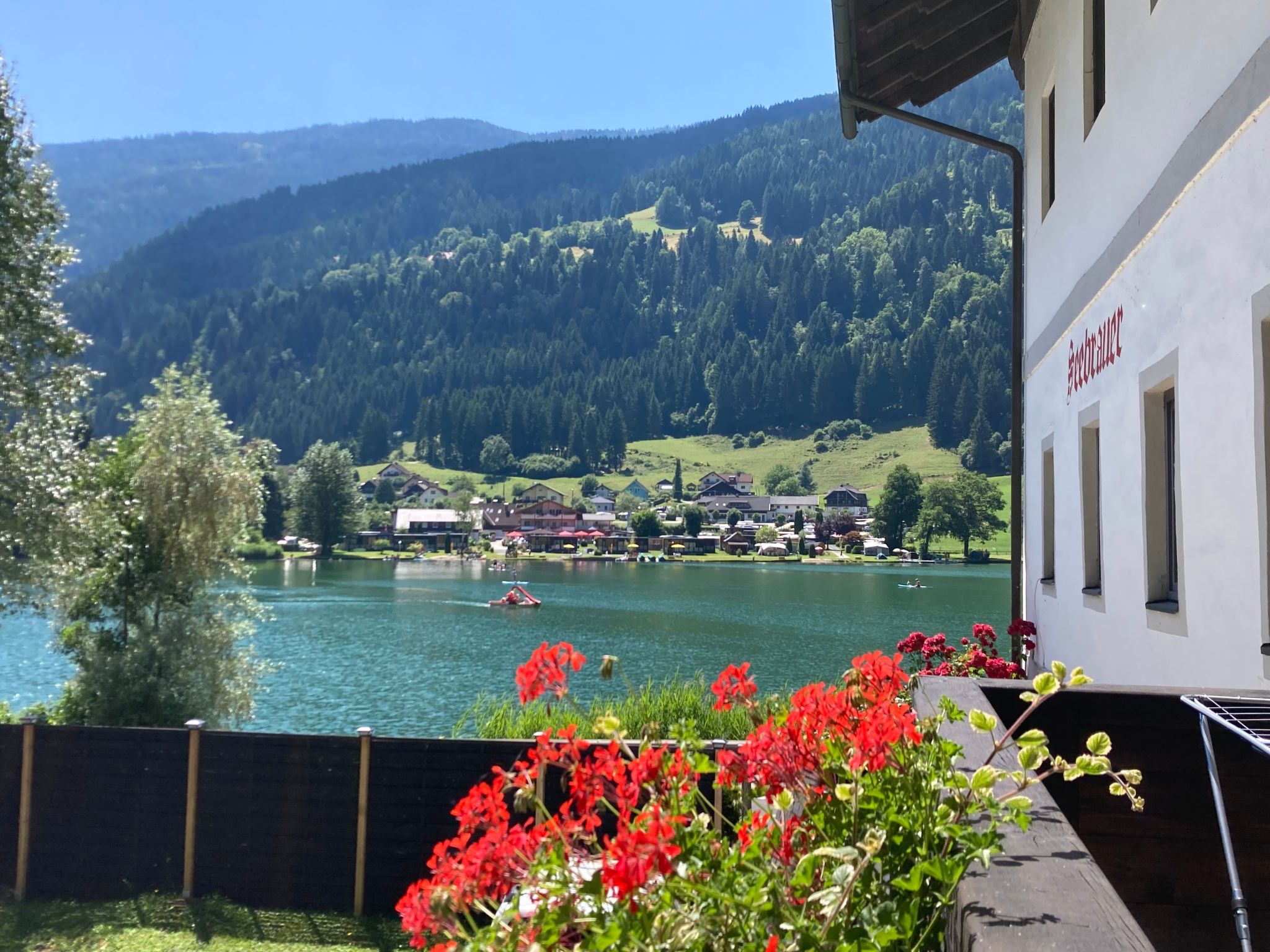 Wohnung mit Balkon und 2 Schlafzimmer-Inside