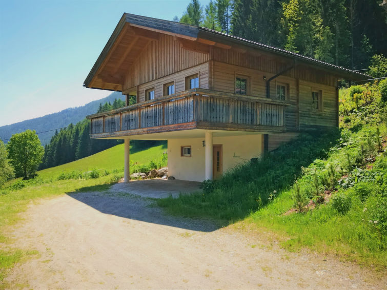 "Chalet Jupiter", 4-Zimmer-Chalet 100 m2 auf 2 Stockwerken. Objekt geeignet für 6 Erwachsene. Geschmackvoll und mit viel Holz eingerichtet: Wohn-/Esszimmer mit Essecke und Digital-TV. Ausgang zum Bal..