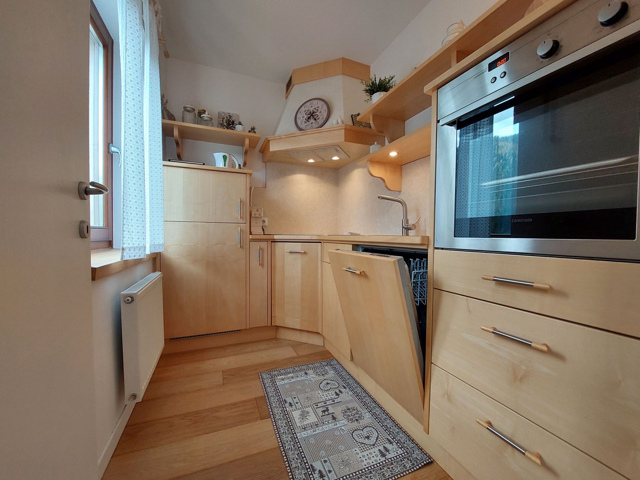 Rosie desing skipist-Inside