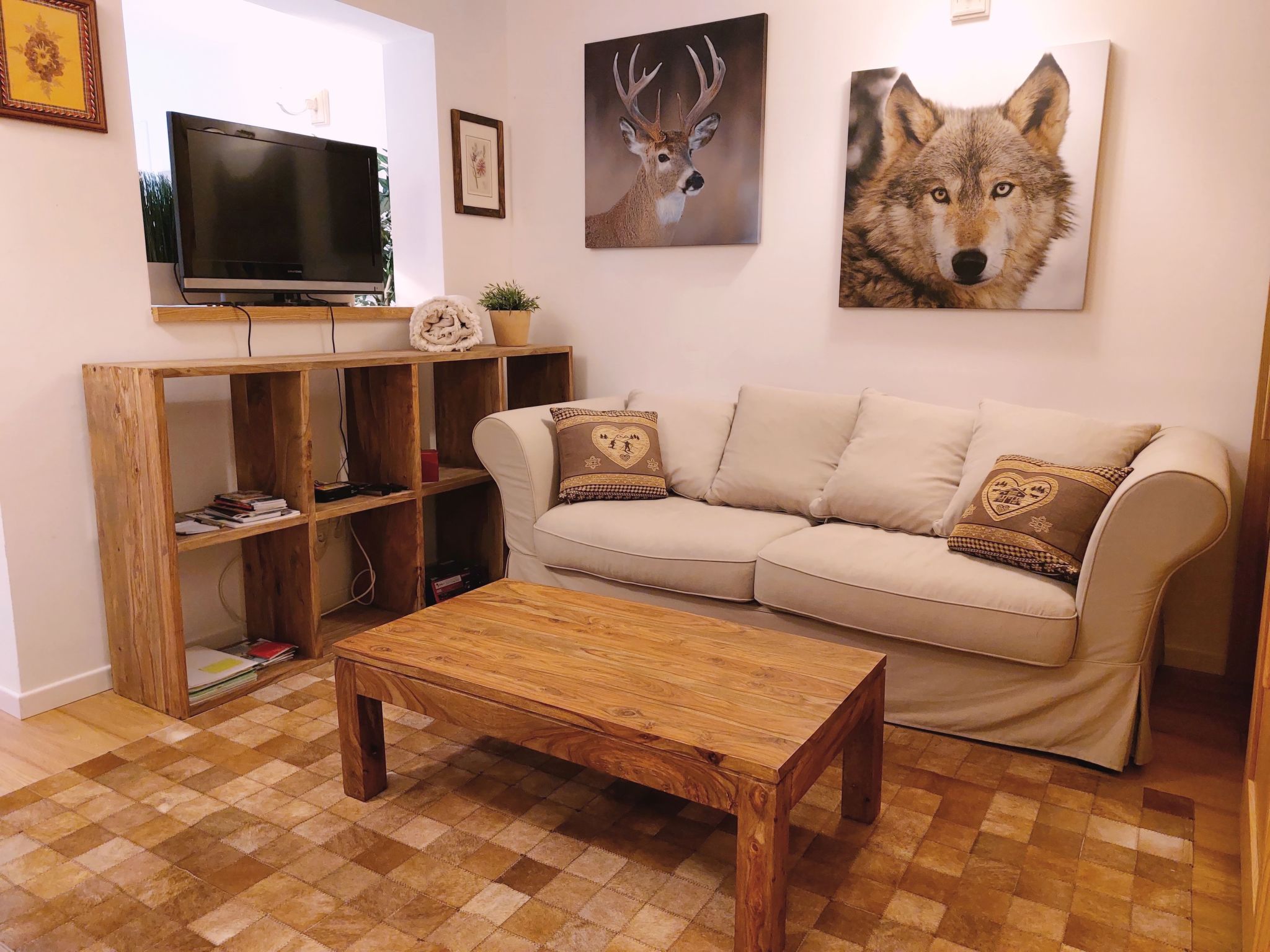 Rosie desing skipist-Inside