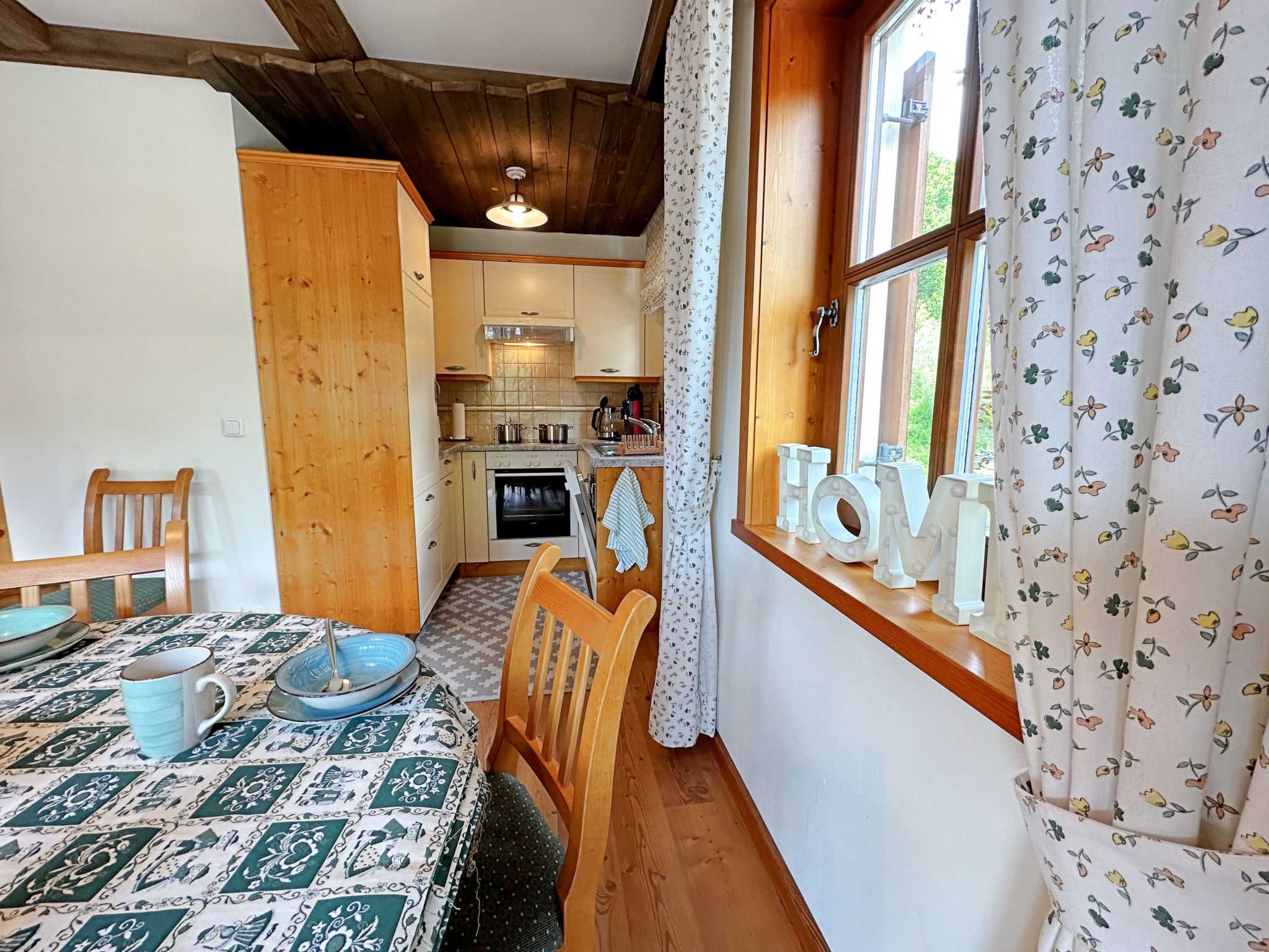 Wasserfal top 2-Inside