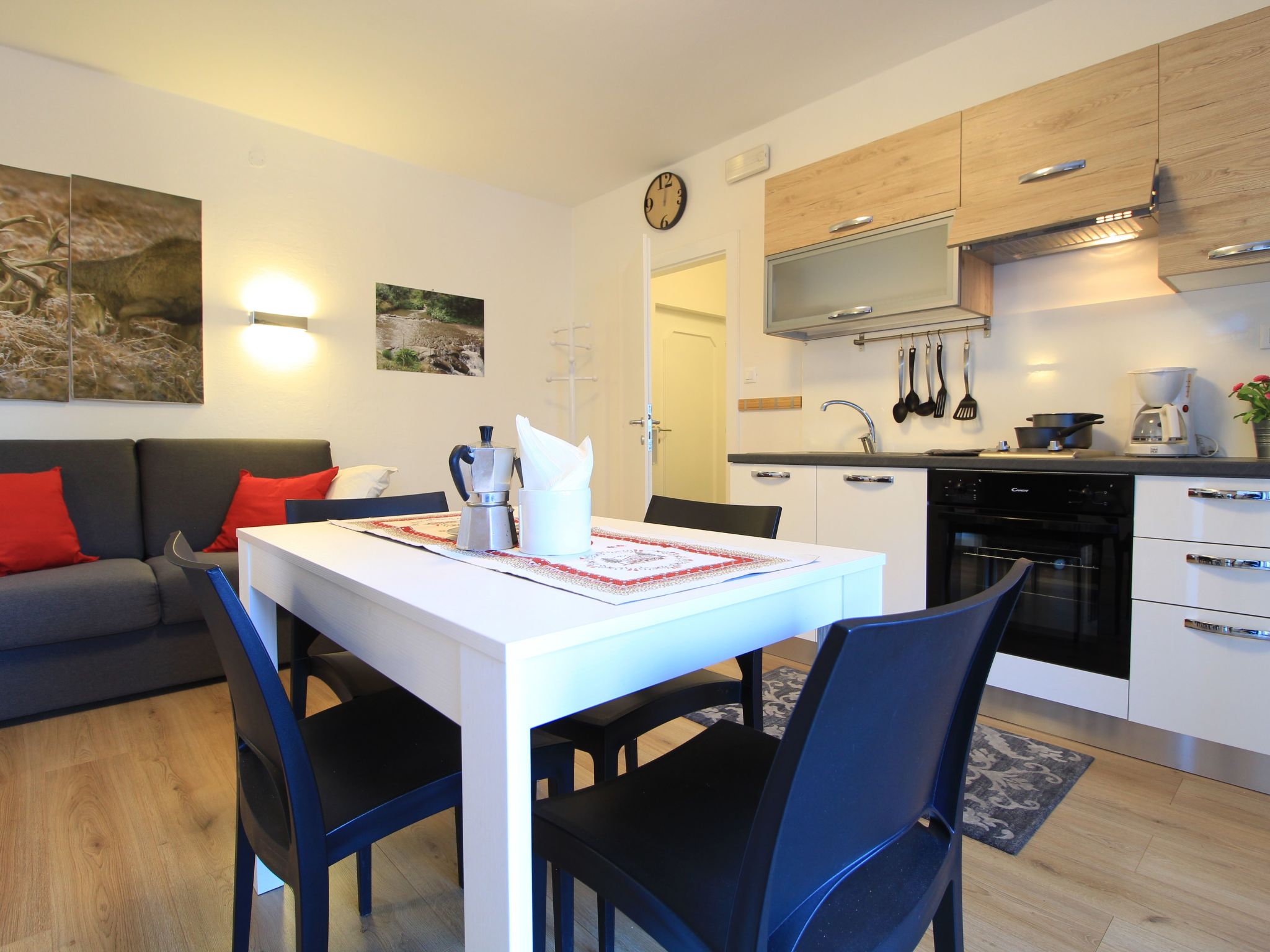 Haus Dorle.Ferienwohnung im Zentrum eines Skigebiets, wenige Geminuten von Skil - Inside
