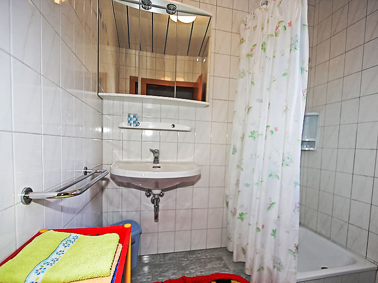 Search and Stay destination Feldkirchen in Kärnten, Kärnten - Austria from AU$ 174. Frank
