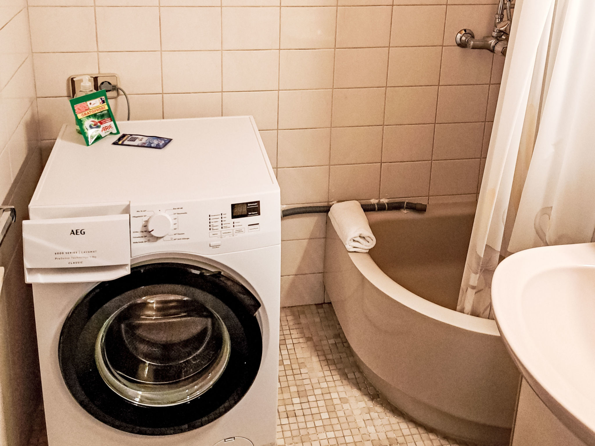 Urban & Florian-Inside