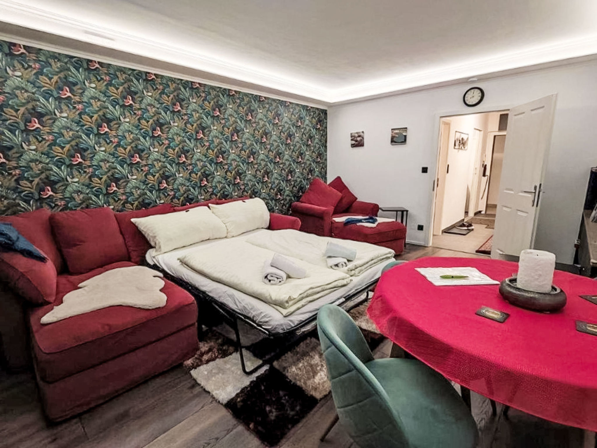 Urban & Florian Apt.67 Family-Drinnen