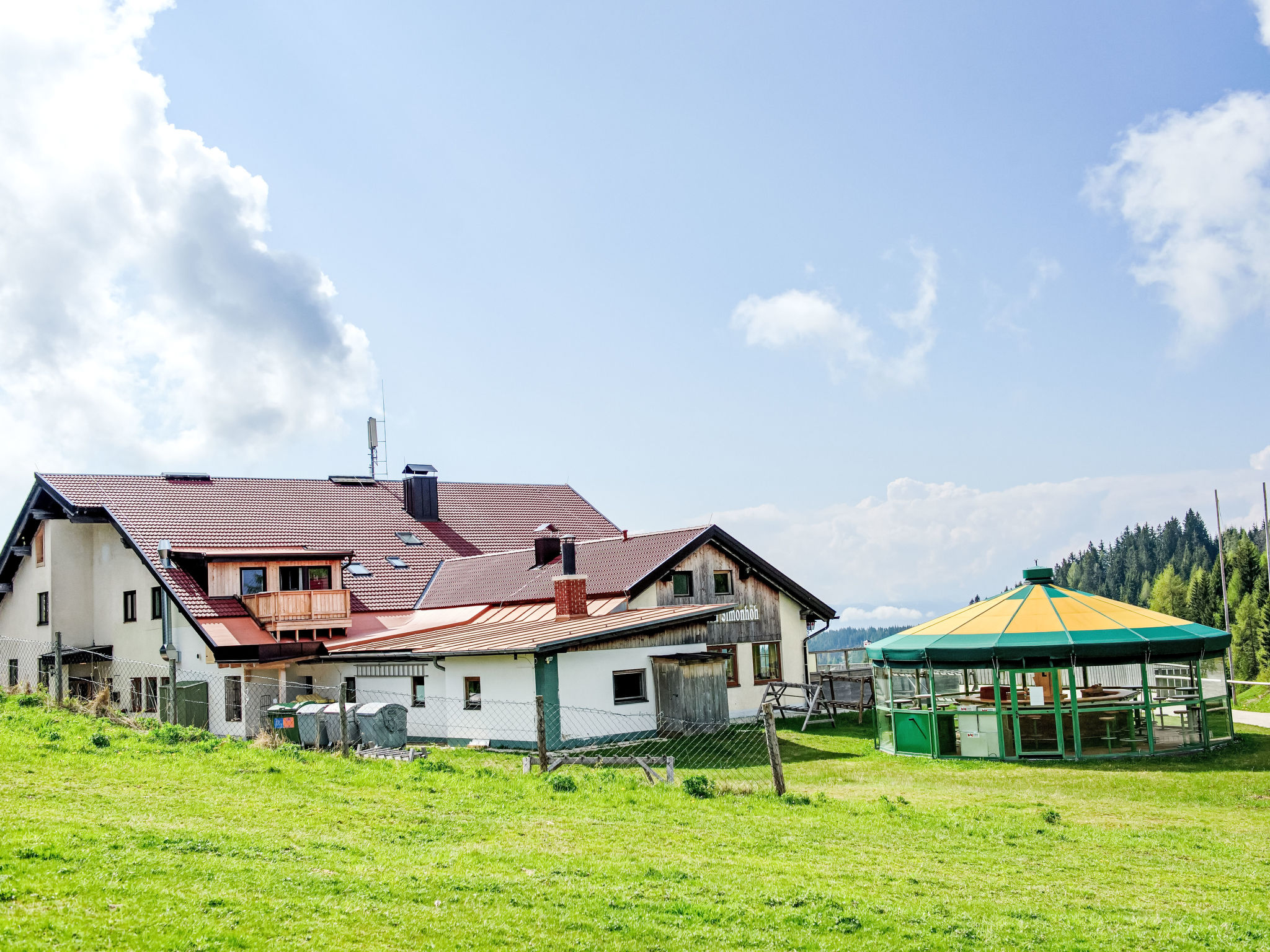 Maisonette-Buiten
