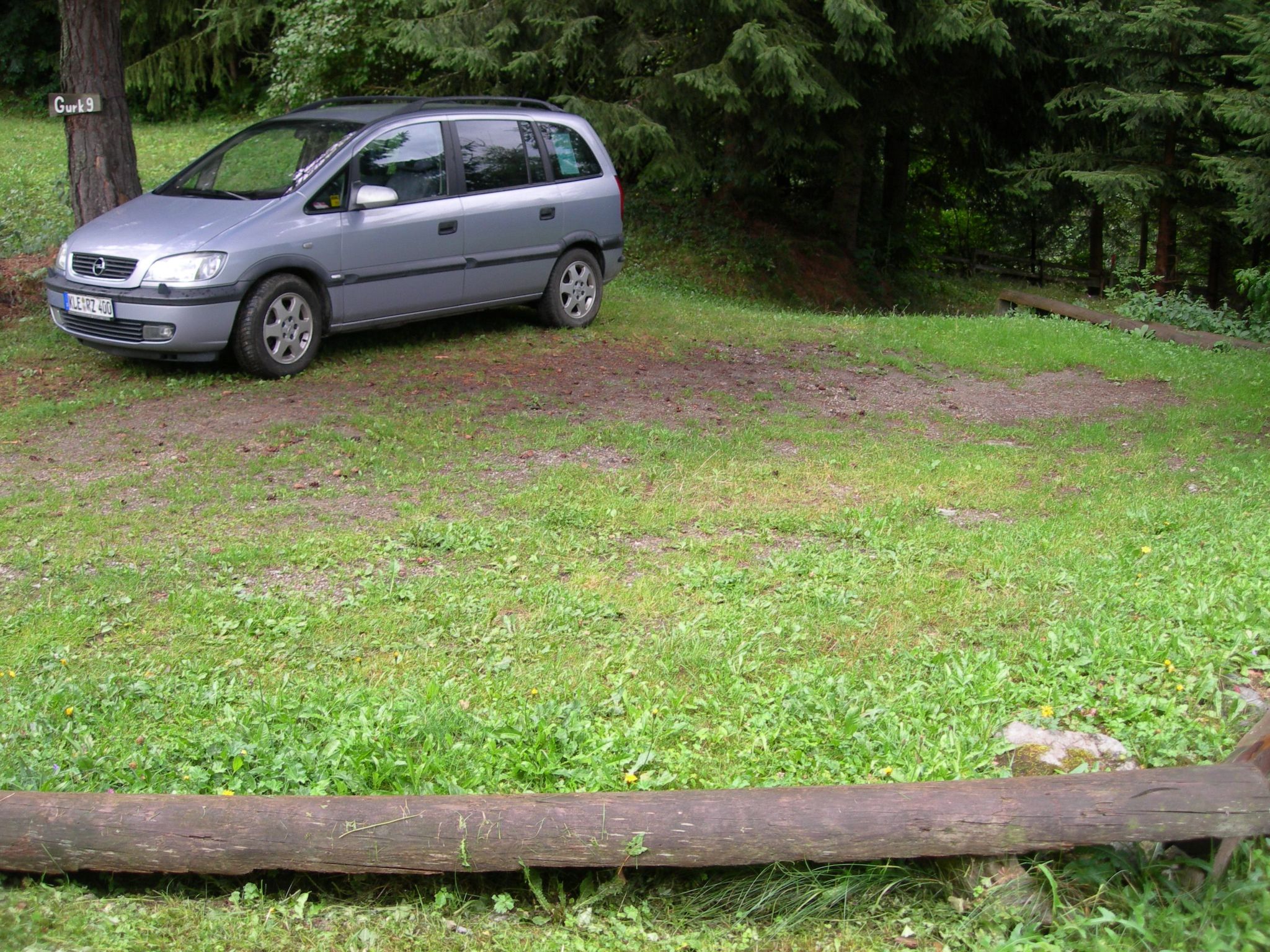 In Gnesau mit Grill-Drinnen