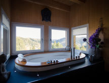 Dom # 6 mit IR-Sauna und Sprudelwanne Innen