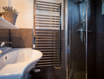 Dom # 6 mit IR-Sauna und Sprudelwanne Innen