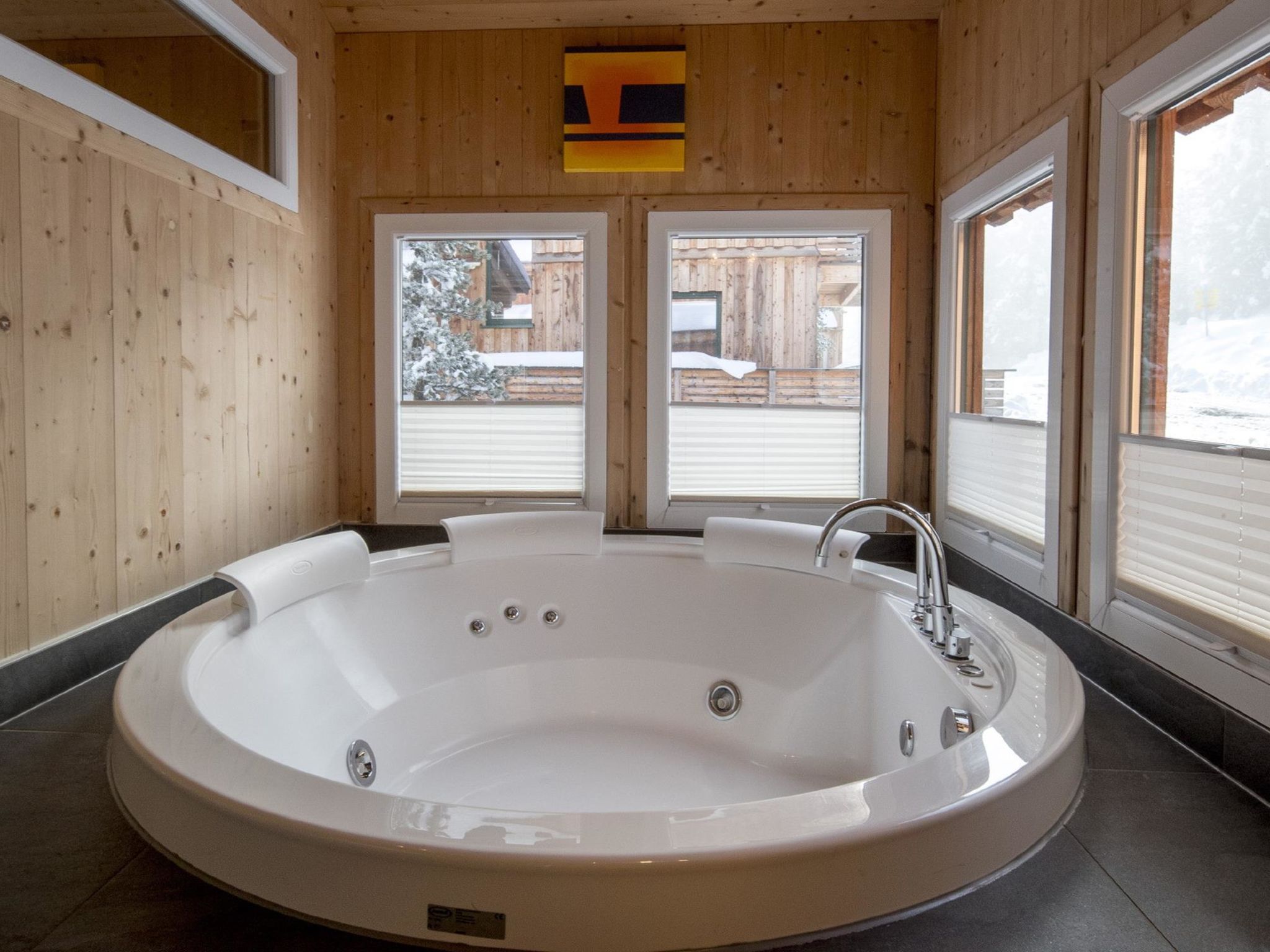 #19 mit IR-Sauna und Sprudelbad - Image 5