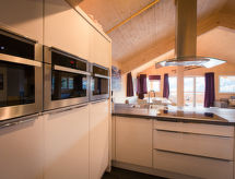 #37 mit IR-Sauna und Sprudelbad Innen